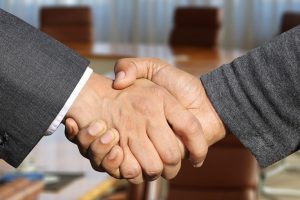 Concrétisez ce projet d'implantation en Provence grâce à ces experts !